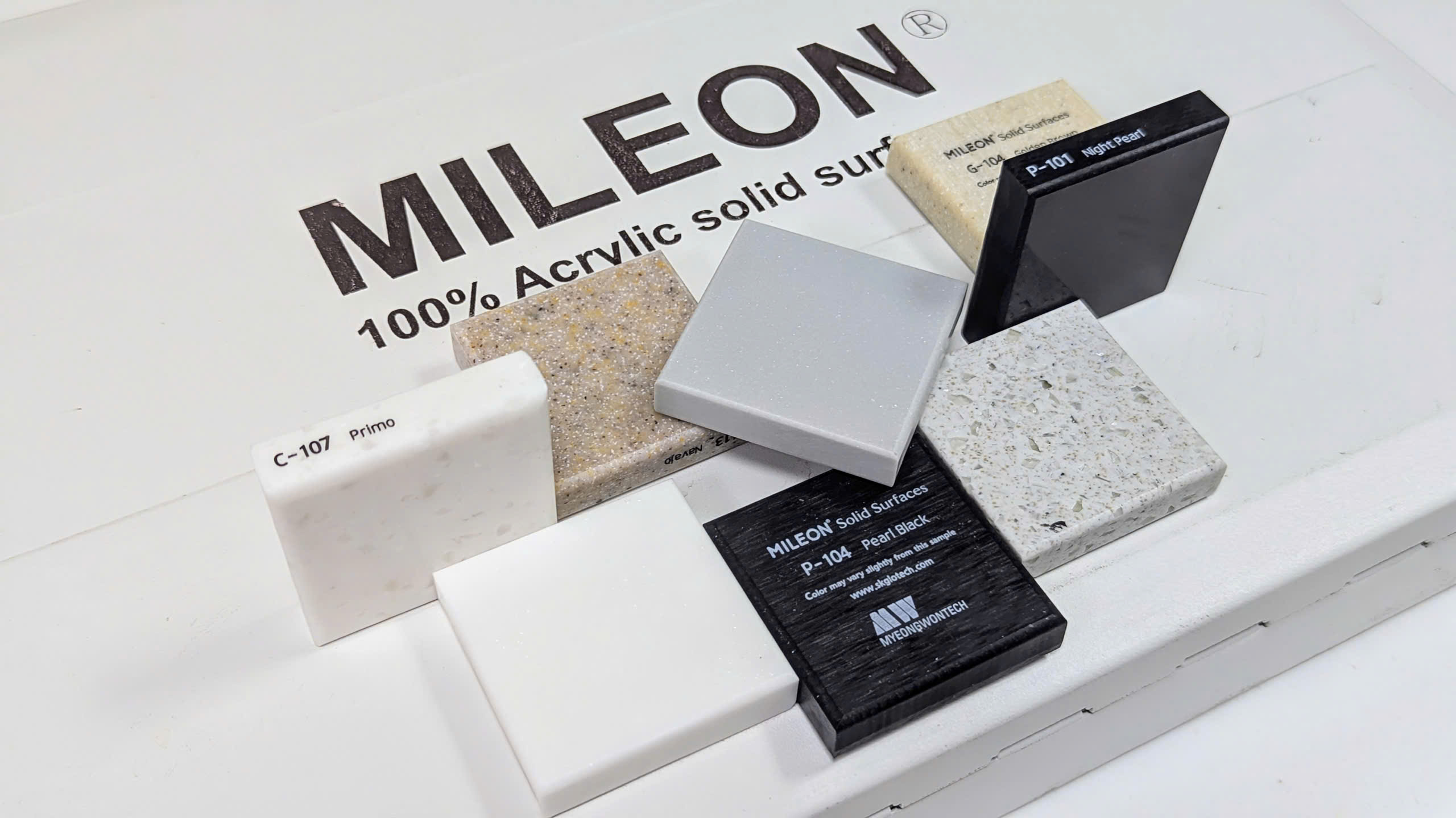 Giá đá nhân tạo solid surface AOF MILEON bao nhiêu 1 mét